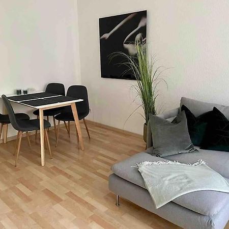 Ein Gemuetlicher Platz Im Gruenderzeitviertel Chemnitz Extérieur photo