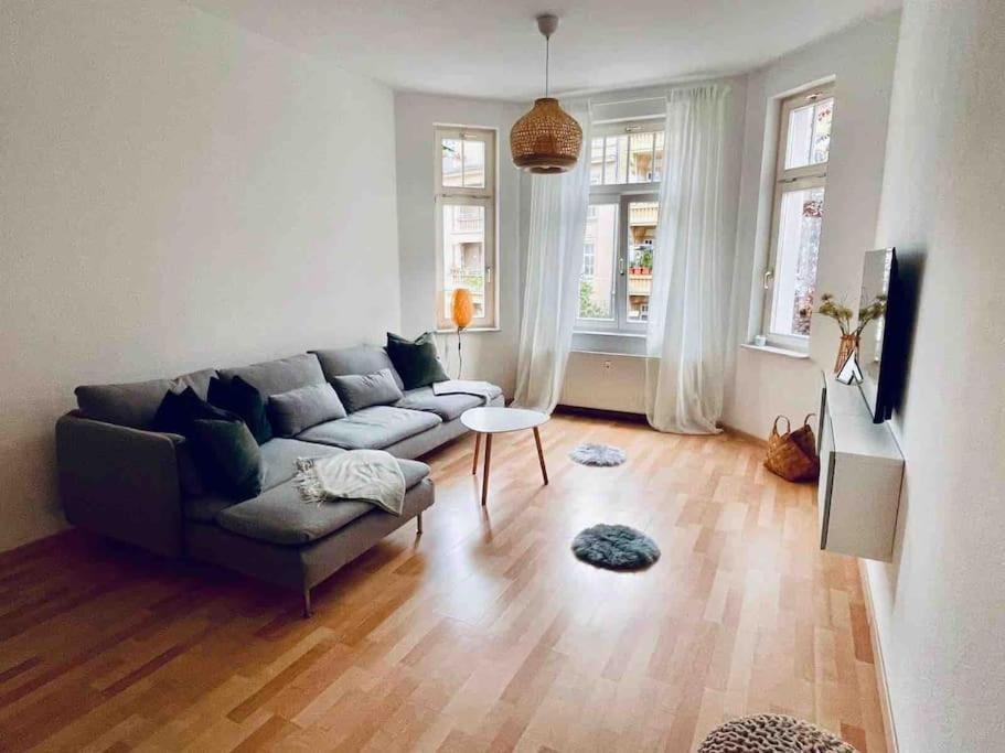 Ein Gemuetlicher Platz Im Gruenderzeitviertel Chemnitz Extérieur photo